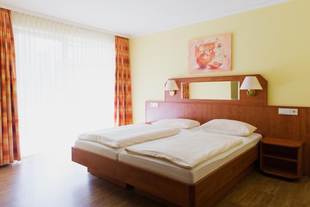 Altwernigeroeder Apparthotel Вернигероде Экстерьер фото